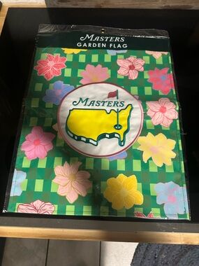 Masters Garden Flag Green Yellow Floral Logo